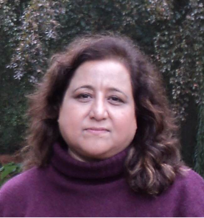 Dr. Samina Khalil